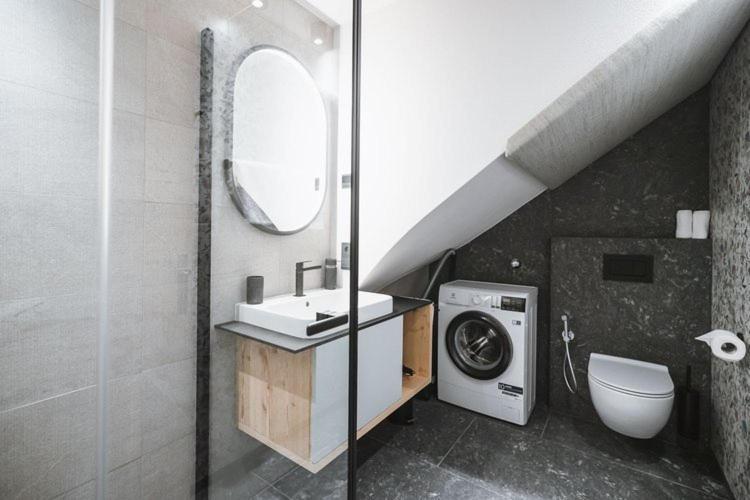 Ahrn Natur Apartment Lutago Exteriör bild