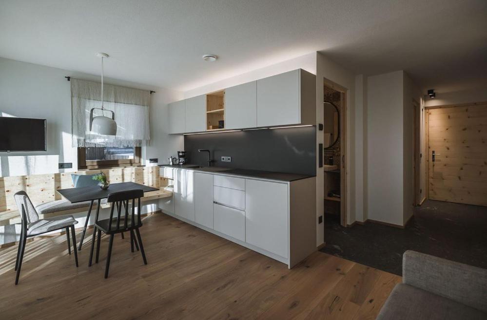 Ahrn Natur Apartment Lutago Exteriör bild